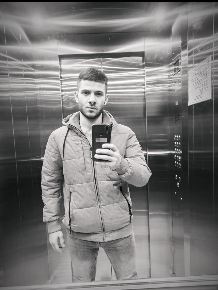  ,   Rami, 28 ,     , c 