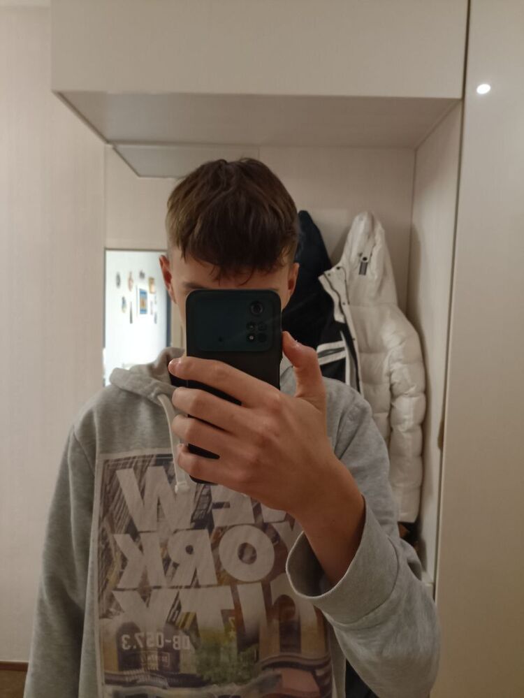  42530386  , 19 ,    