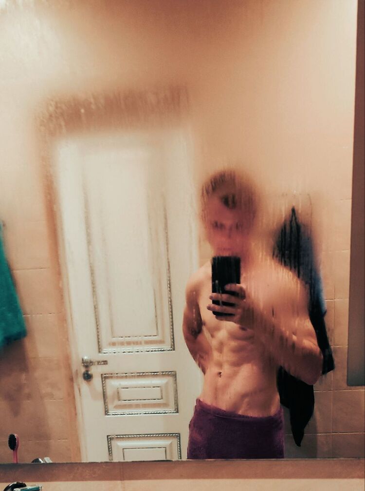  39652696  , 25 ,    