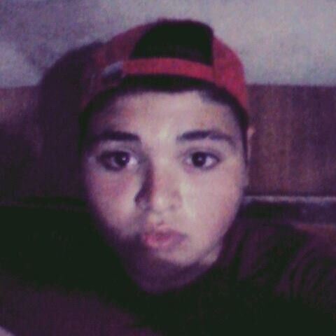  6728186  Tornike, 31 ,    