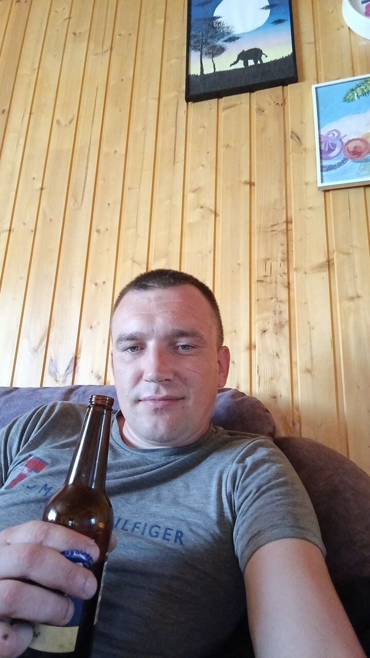  49363416  , 33 ,    