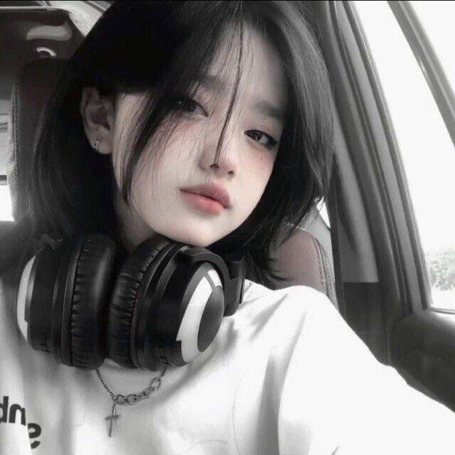  47916686  Bang Chan, 24 ,    
