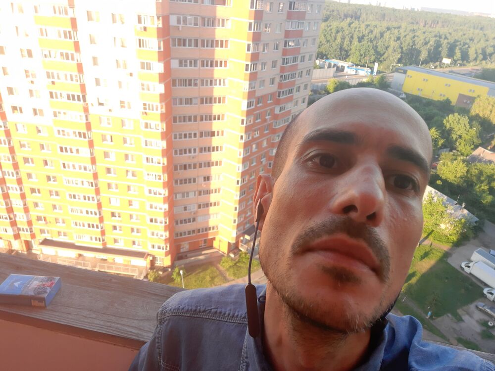 29451046  , 40 ,    