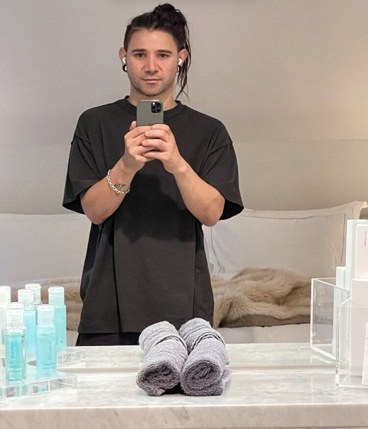 ���� 24484916 ������� ����, 27 ���, ���� ���������� � �����������