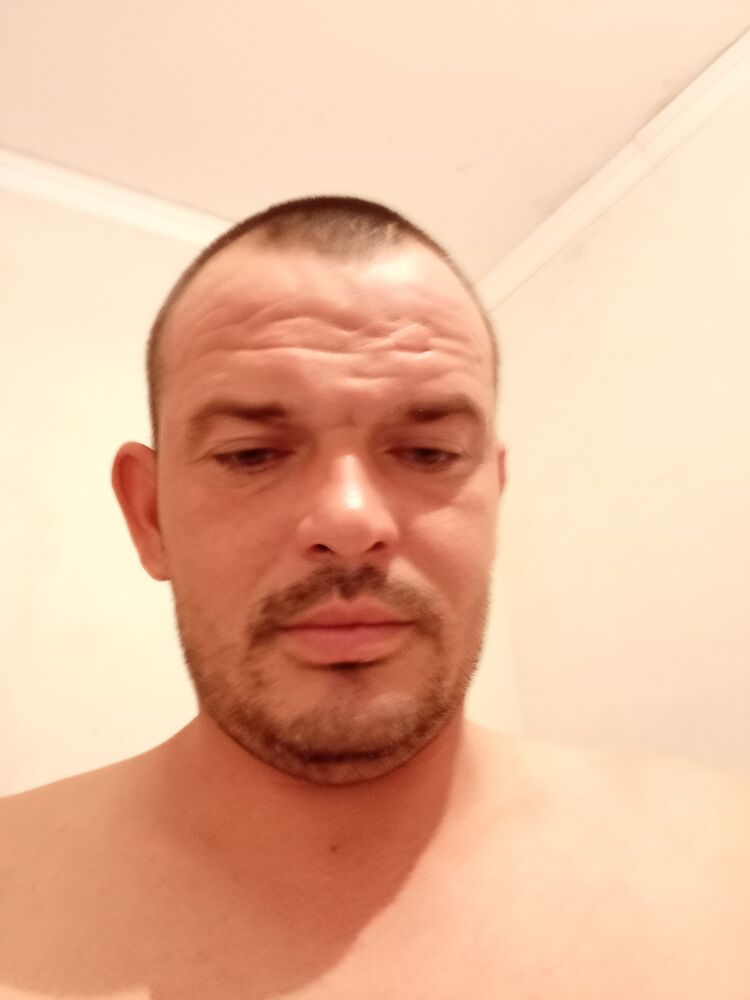  24139886  , 37 ,    --