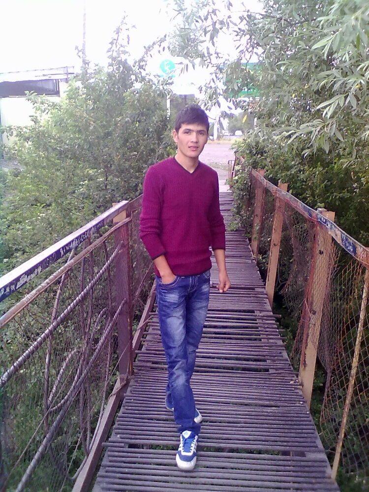  ,   Ruslan, 32 ,   ,   , c , 