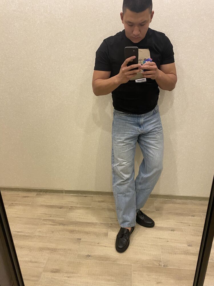  36555376  , 26 ,    