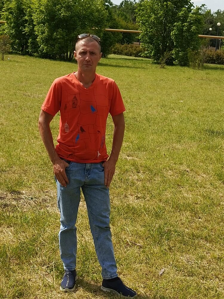  ,   Sasha, 30 ,   ,   