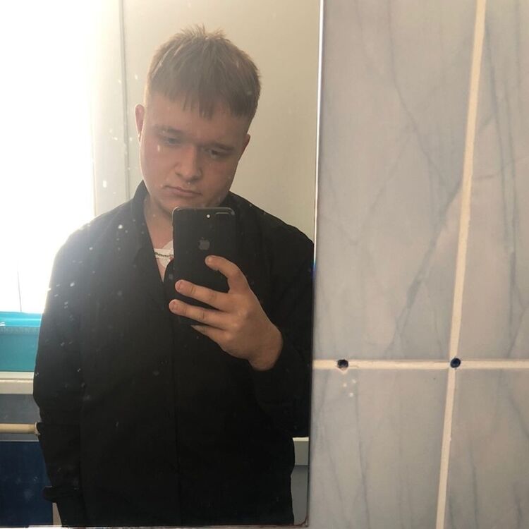  37529486  , 28 ,    