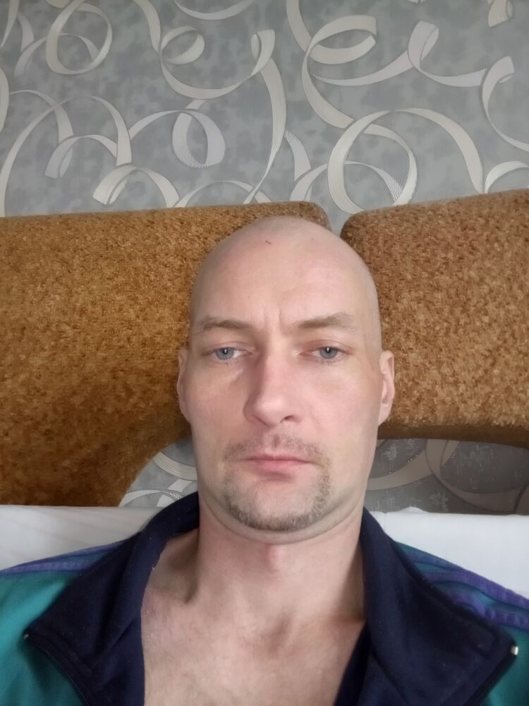  42968636  , 38 ,     