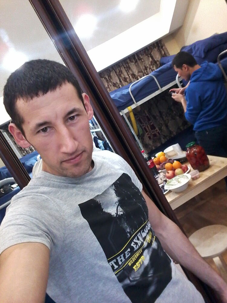  ,   Marat, 36 ,   