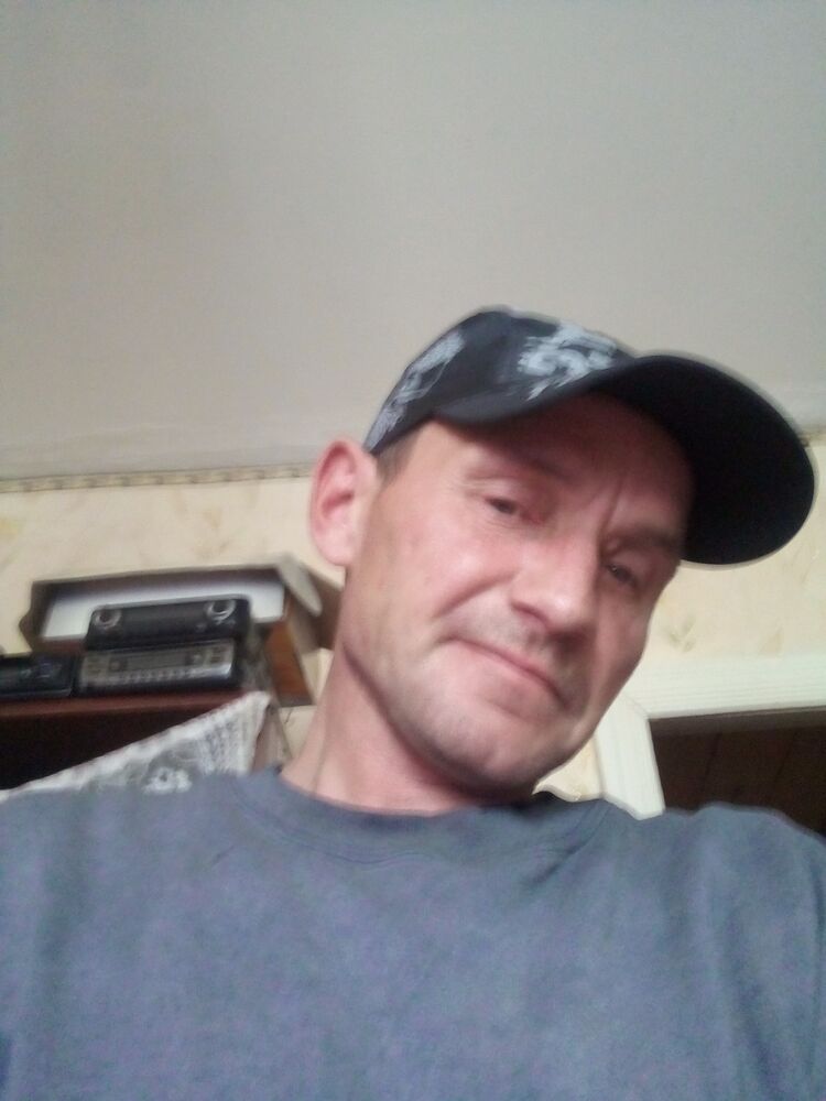  27141536  Aleksej, 43 ,    