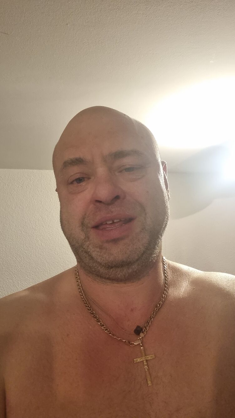  42596606  Anton, 42 ,    Dietzenbach
