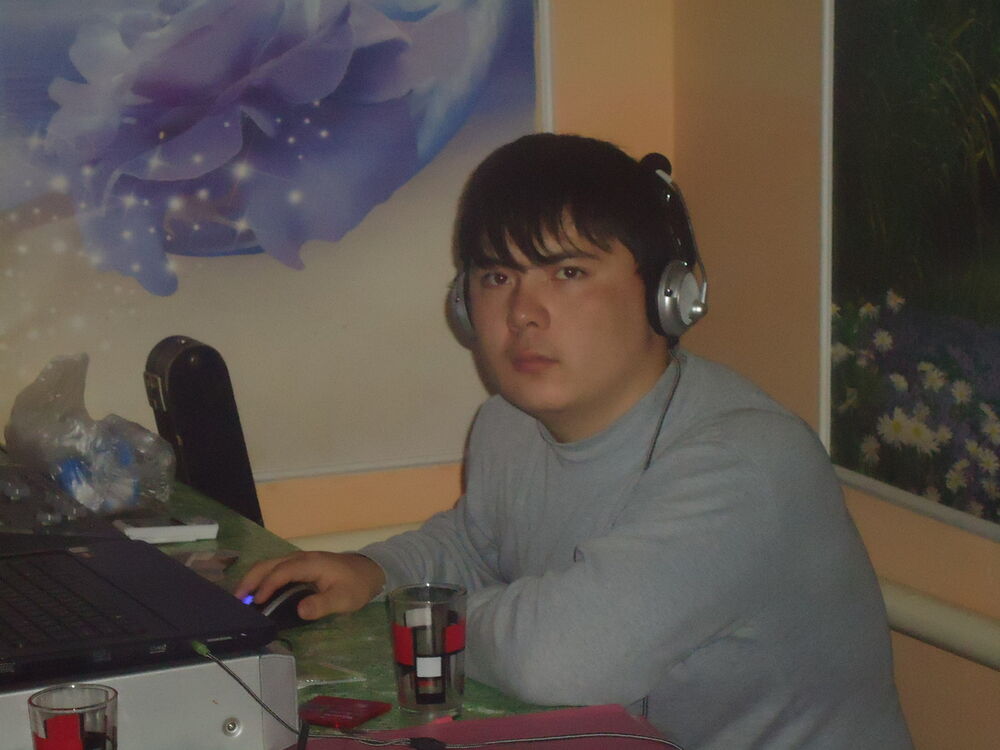 5284016  Nurzhan, 35 ,    