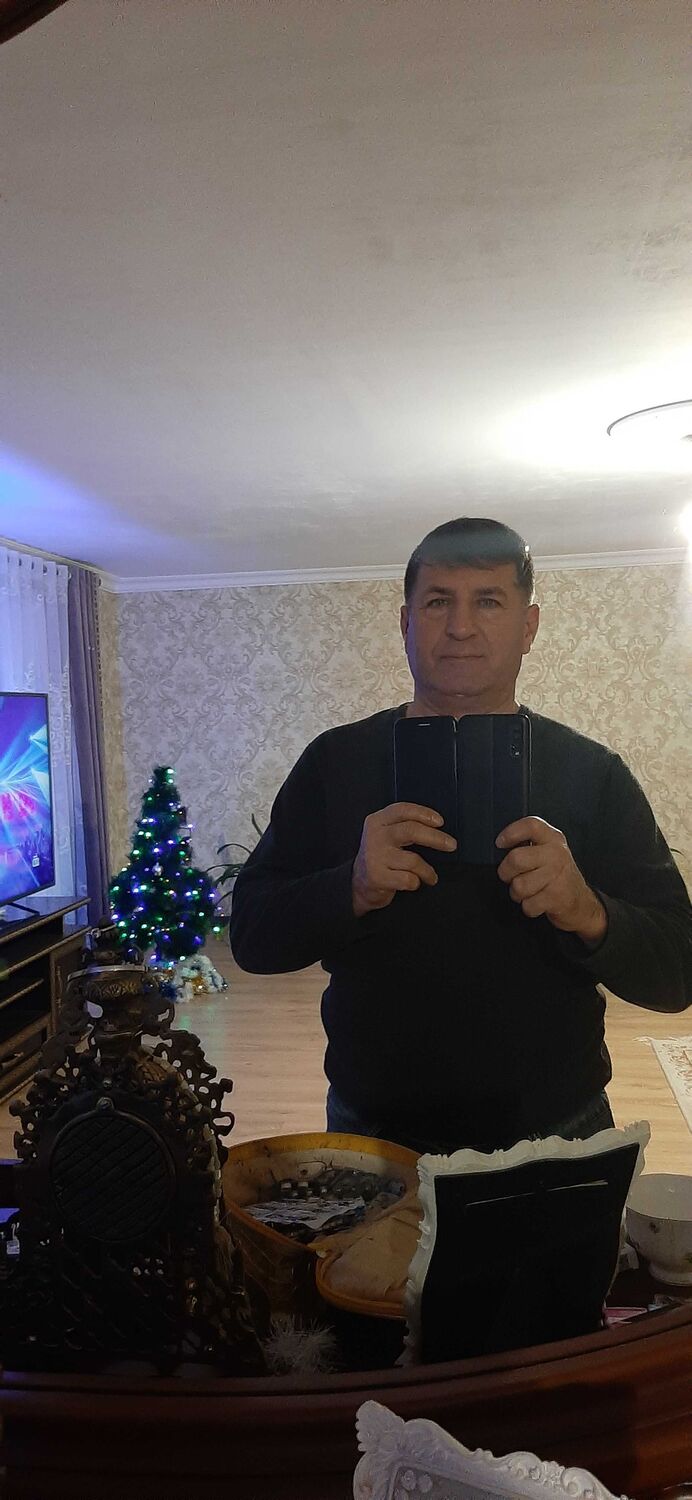  23062946  , 56 ,    