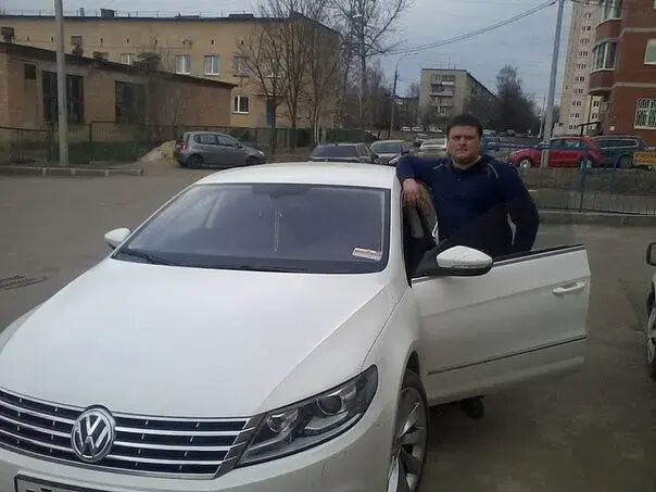  26700836  Nikolay, 33 ,    