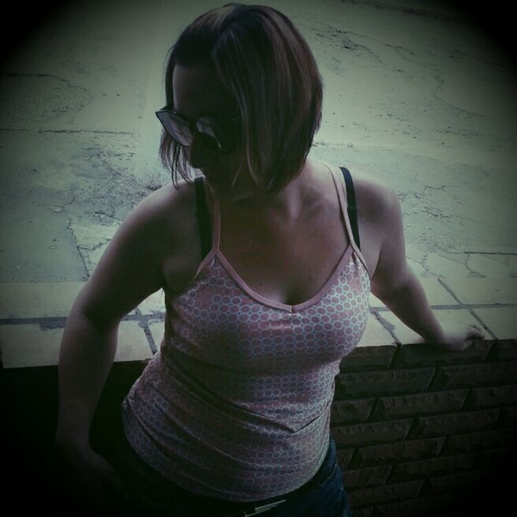  18900986  , 38 ,     