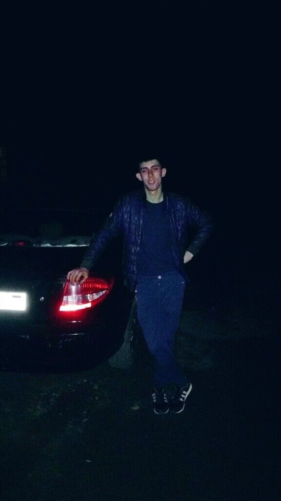  12104896  Dima, 30 ,    