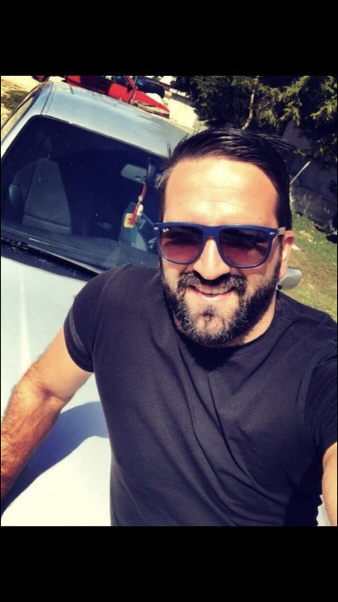  14049846  Viktor, 42 ,    Podgorica