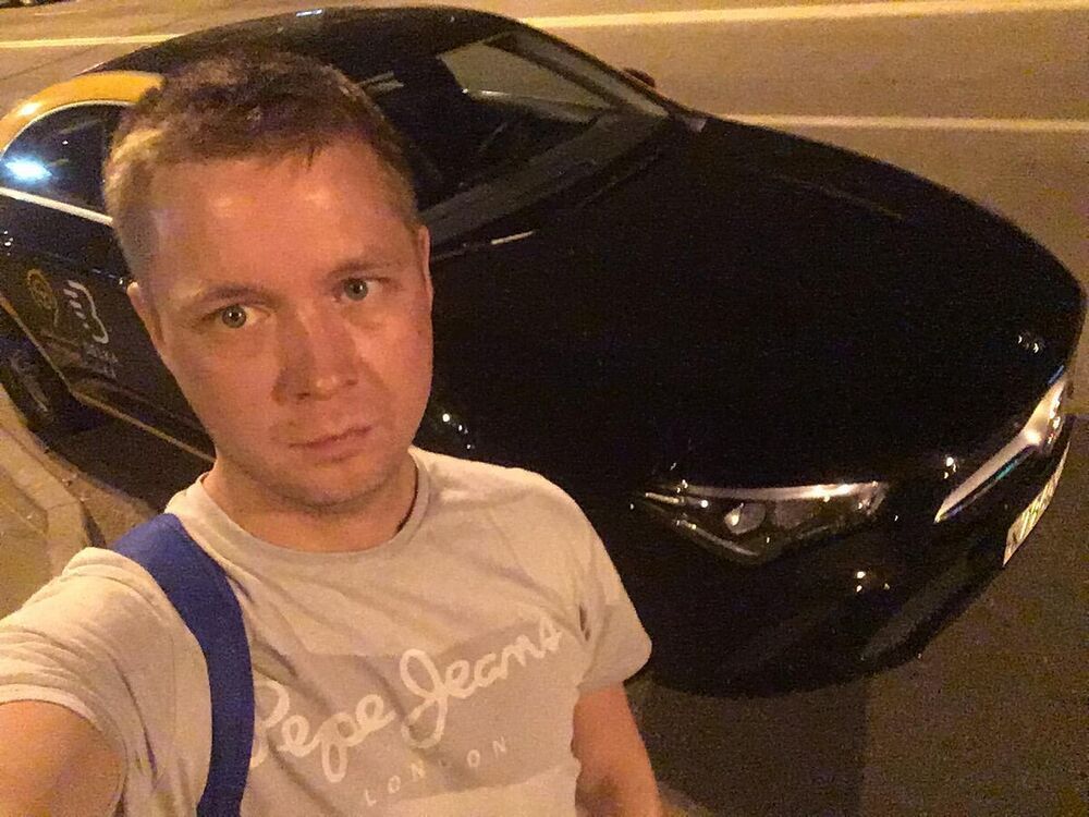  21305066  , 40 ,    