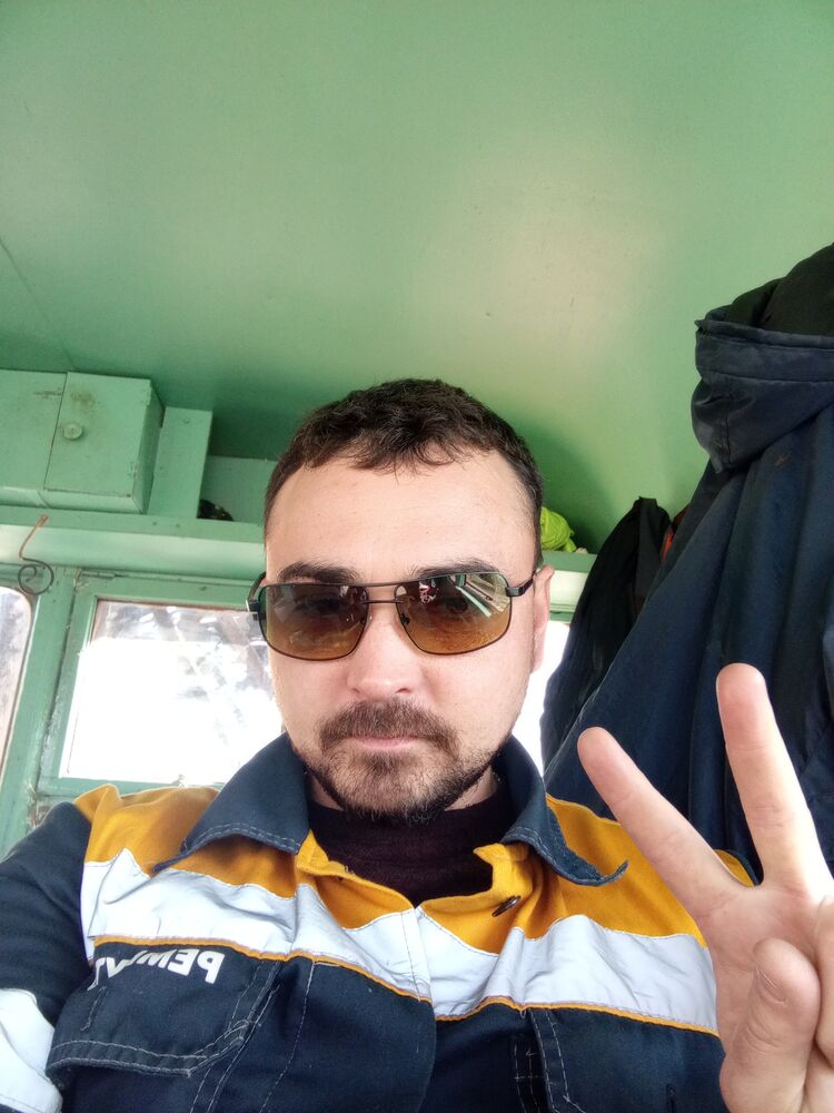  51206796  , 37 ,    