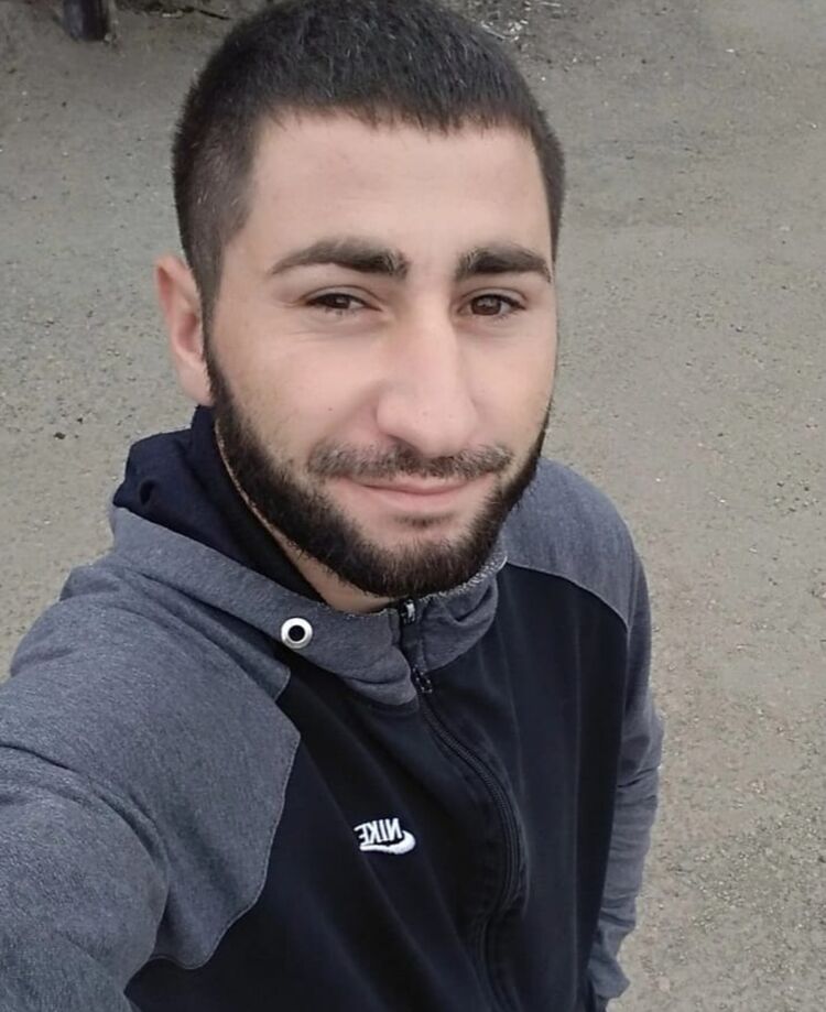  35239706  , 31 ,    