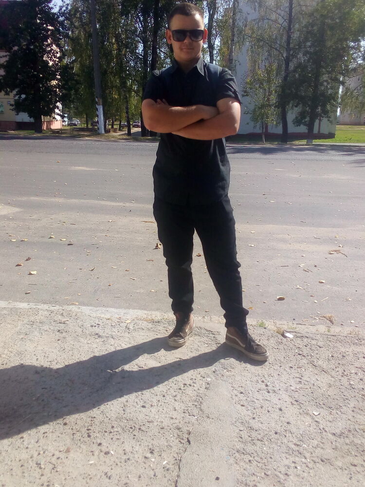  44075176  , 19 ,    