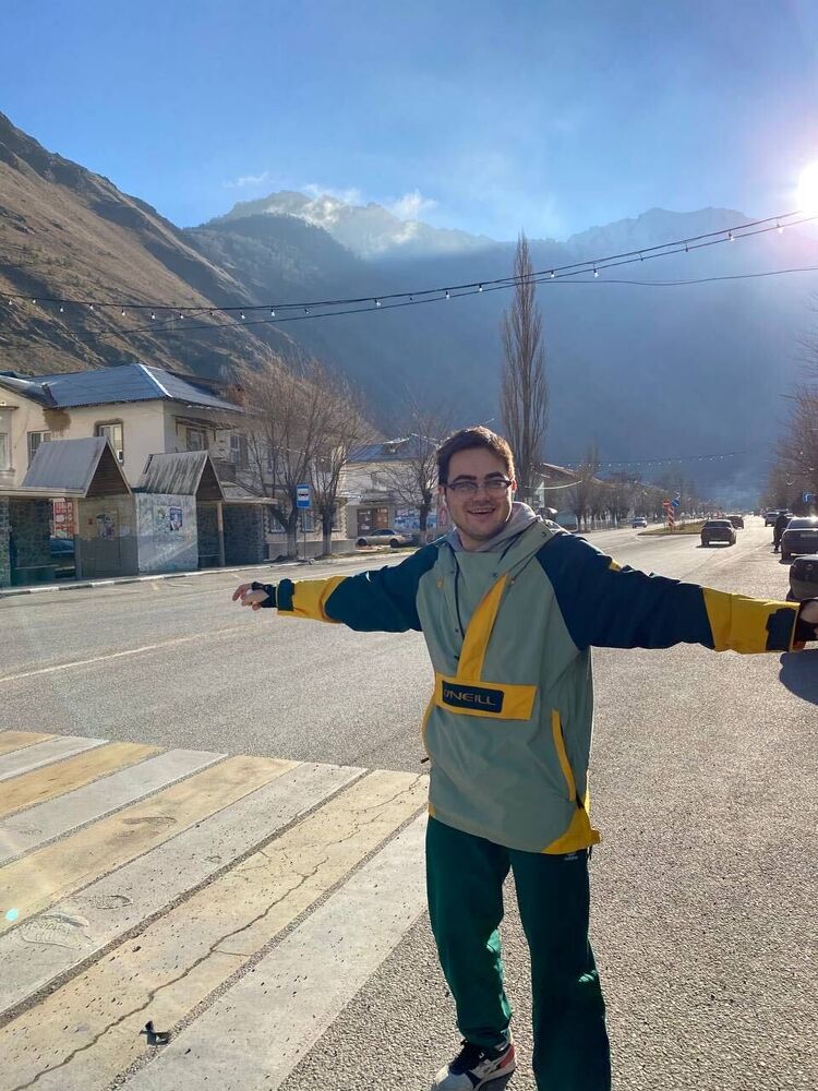  31409416  Alen, 26 ,    