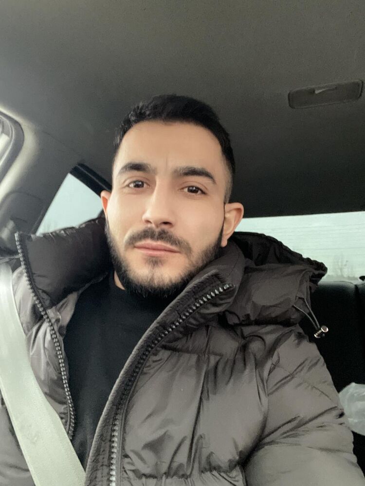  ,   Ruslan, 34 ,   ,   