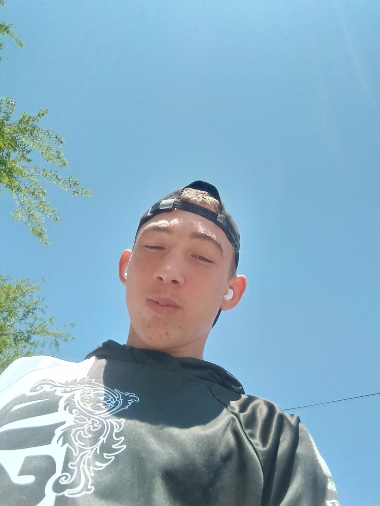  52982696  , 18 ,    