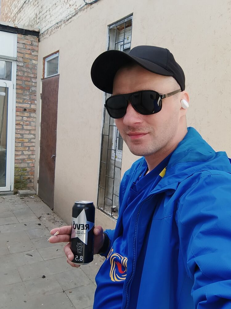  47136796  , 30 ,    