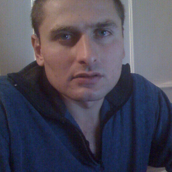  ,   SASCHA, 43 ,  