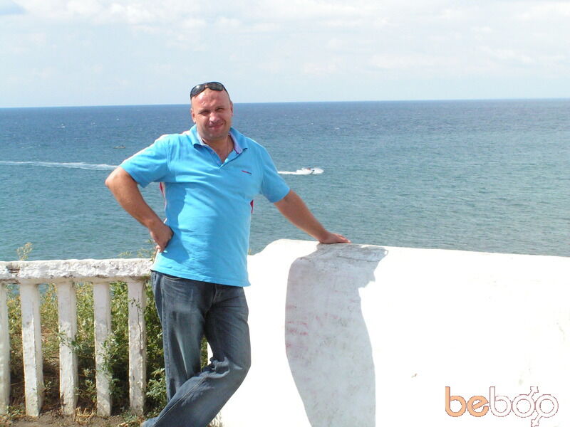  ,   Submale, 55 ,  