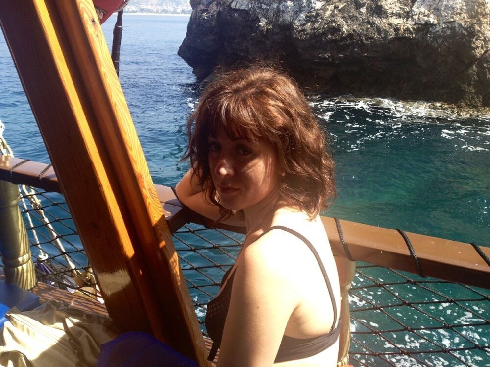  16445186  Julia, 42 ,    Praha