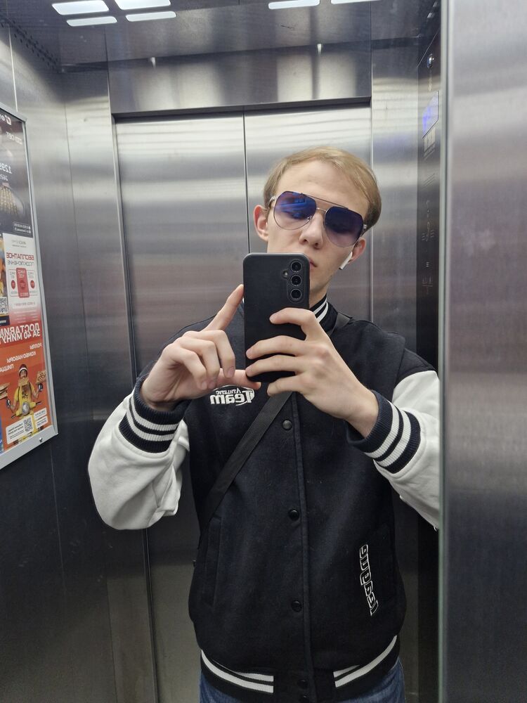  53989456  Daniil, 25 ,    