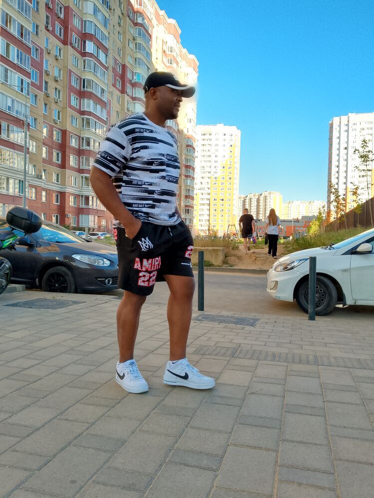  ,   Mathurin, 42 ,   ,   