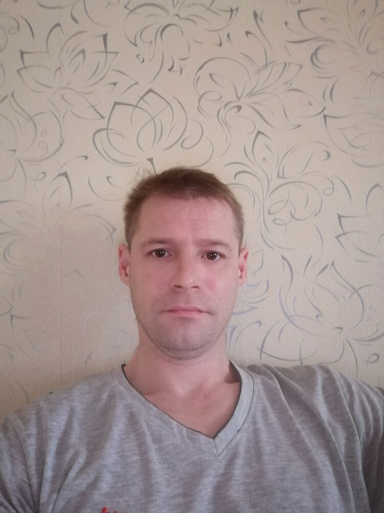  24636026  , 44 ,    