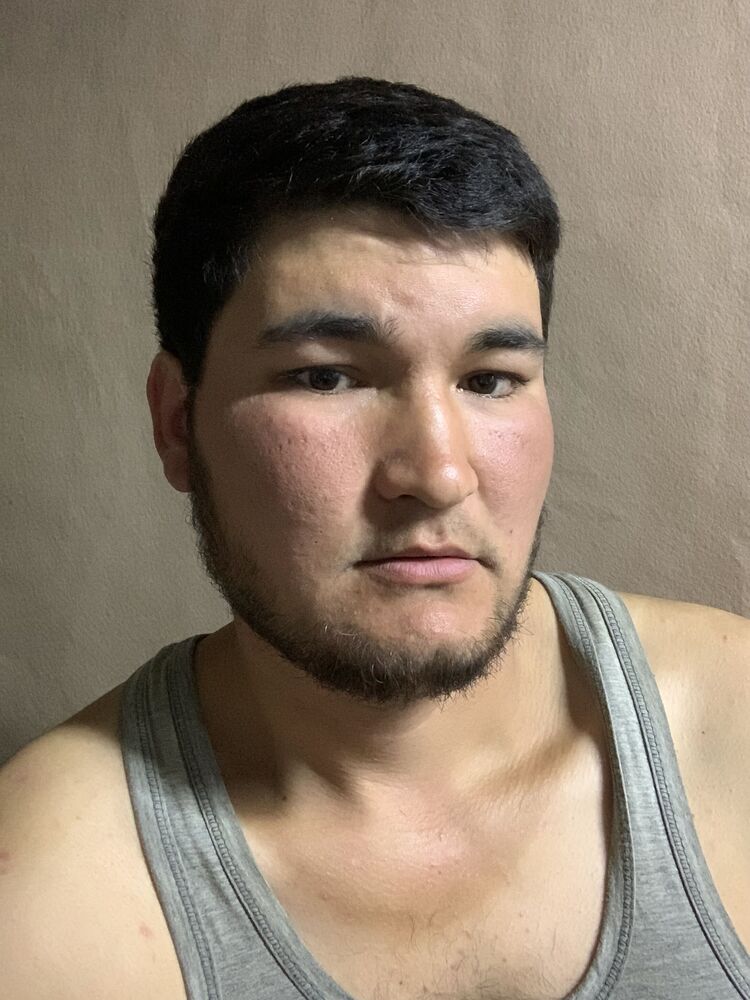  53532636  Shax, 27 ,    