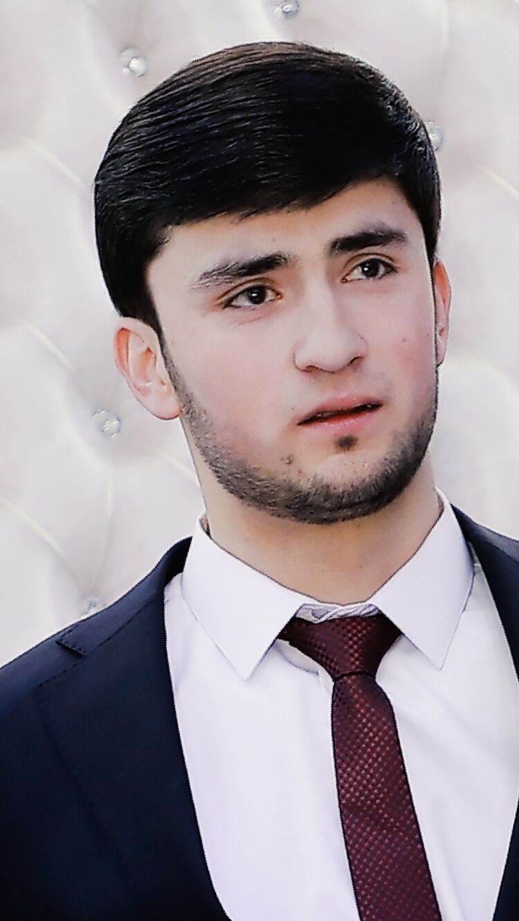  43660546  Shah, 24 ,    