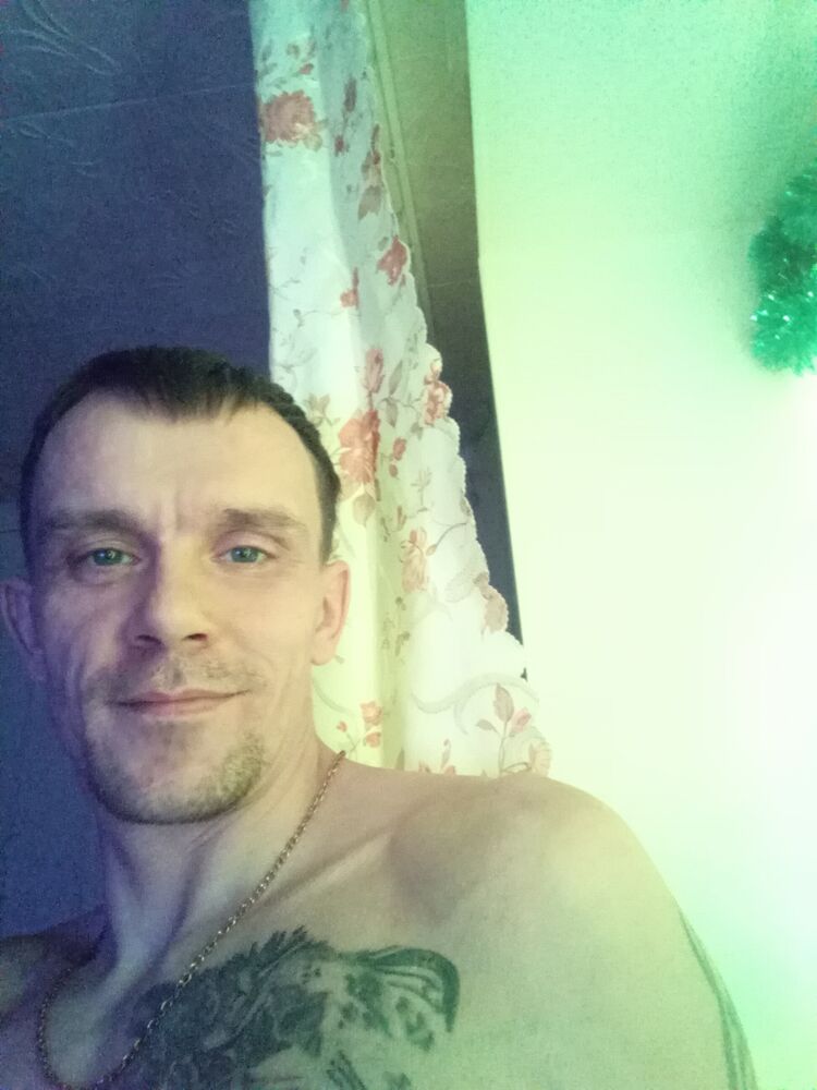  41759136  Vladimir, 42 ,    -