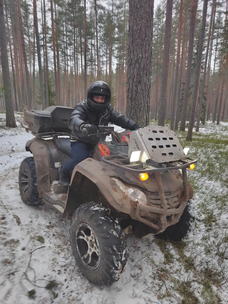  31052836  , 39 ,    -