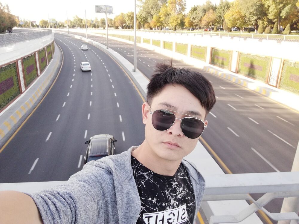 ���� 18327226 ������� Bad Boy bola, 34 ����, ���� ���������� � ��������