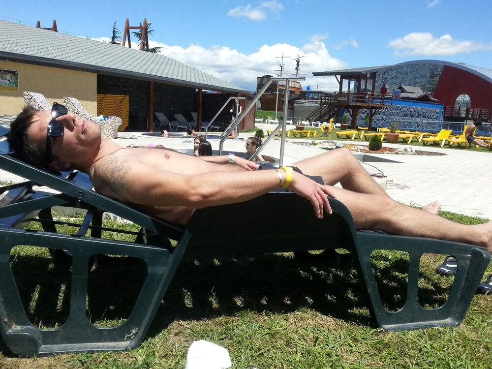  4536986  GIORGI, 41 ,    