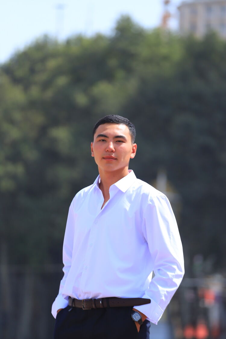  53808056  Shukurjon, 18 ,    