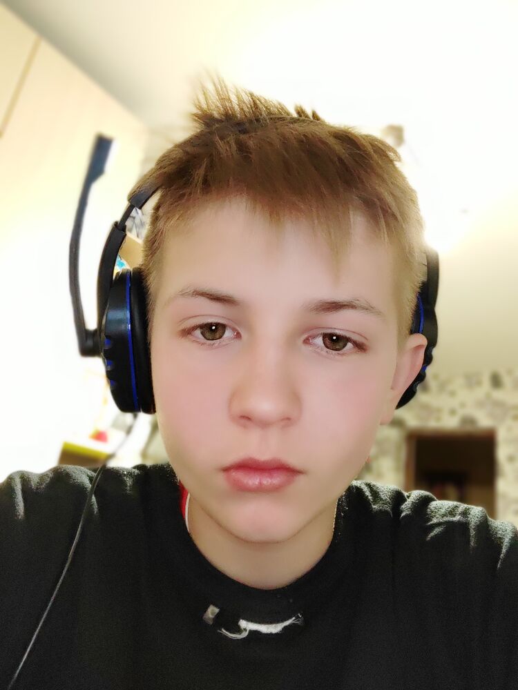  33807396  , 24 ,    