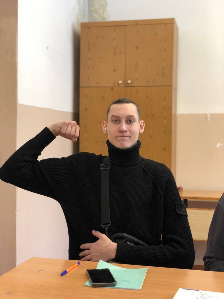 ���� 37244986 ����� ������, 21 ���, ���� ���������� � �������