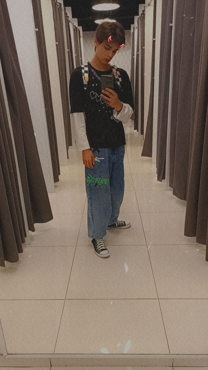  36899386  Evgen_Kus, 20 ,    