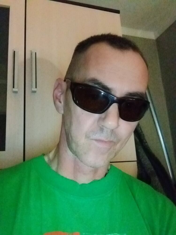  19056646  , 53 ,    