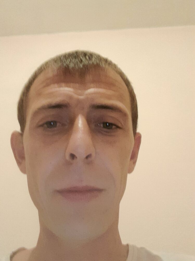  30234366  Vasia, 39 ,    