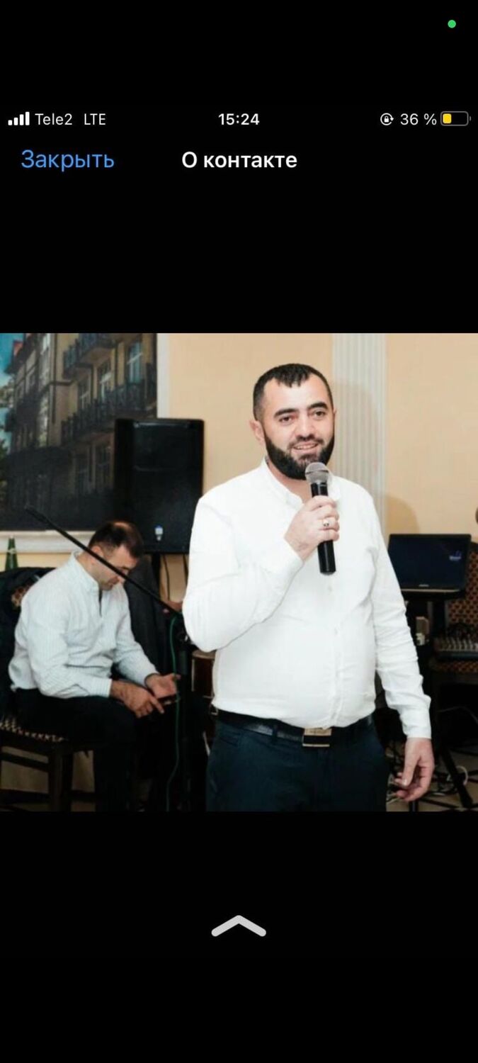  43699046  ARTUR, 38 ,    